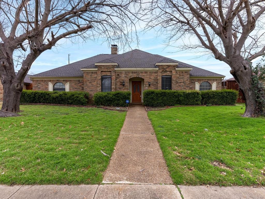 706 Mount Vernon Drive Property Photo 1