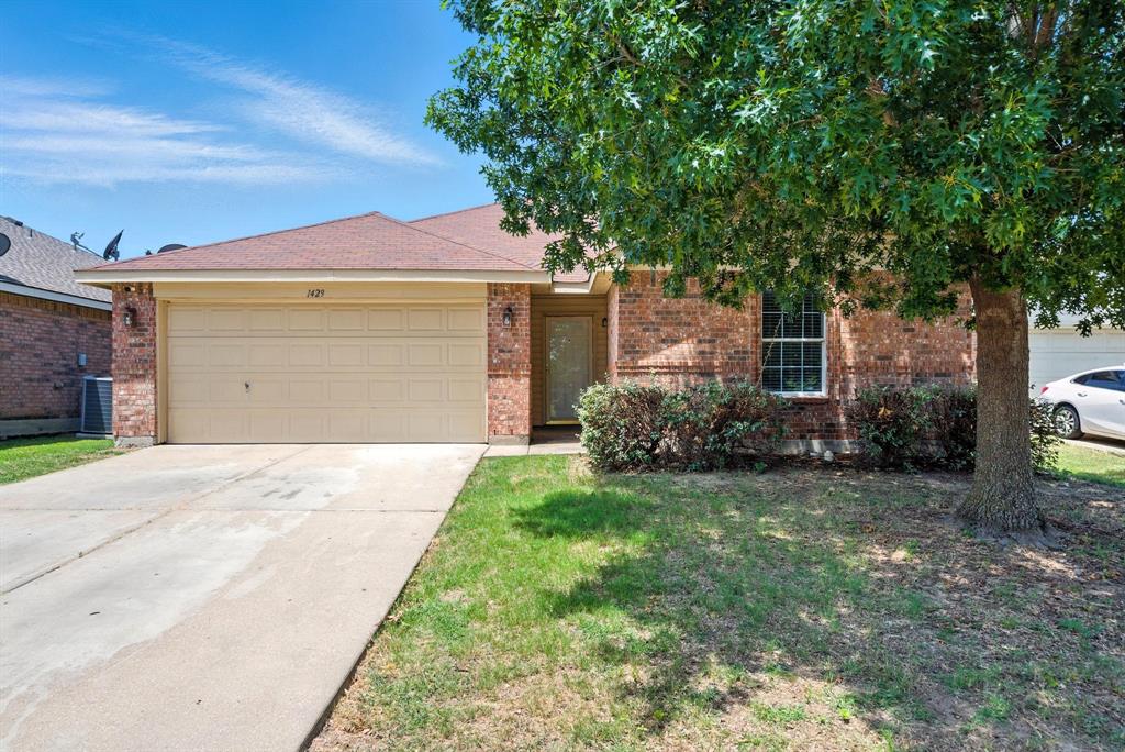 1429 Royal Meadows Trail Property Photo 1