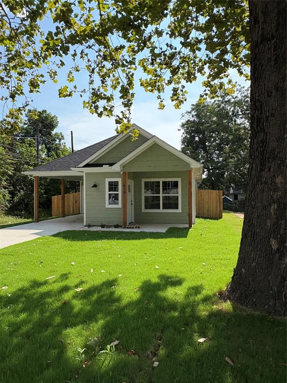 410 N Houston Avenue Property Photo 1