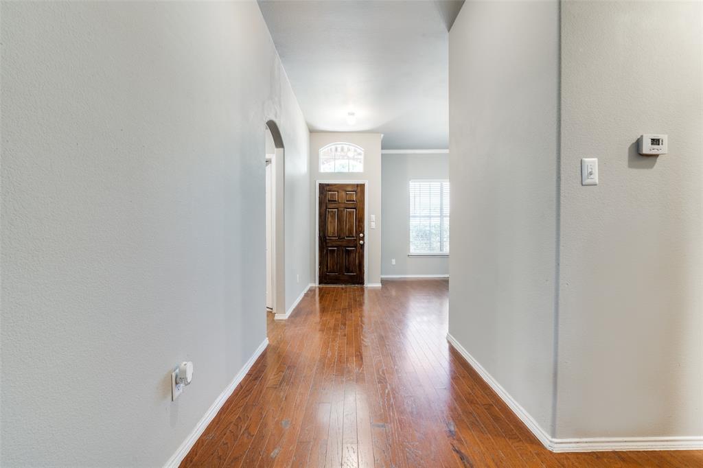 2100 Rose May Drive Property Photo 4