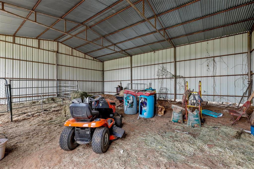 3397 2048 Highway Property Photo 7