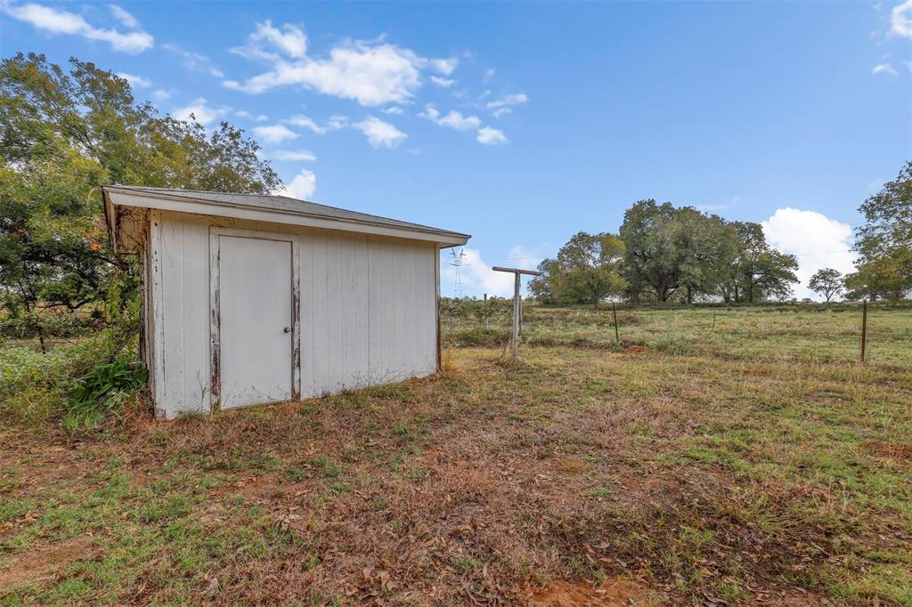 3397 2048 Highway Property Photo 8