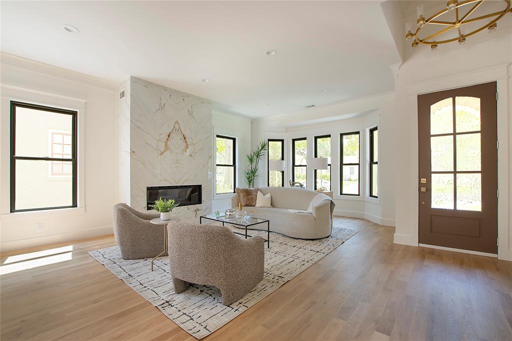5641 Monticello Avenue Property Photo 3
