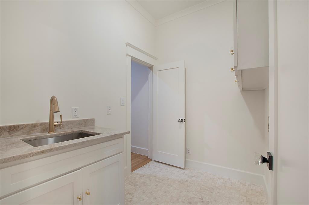 5641 Monticello Avenue Property Photo 27