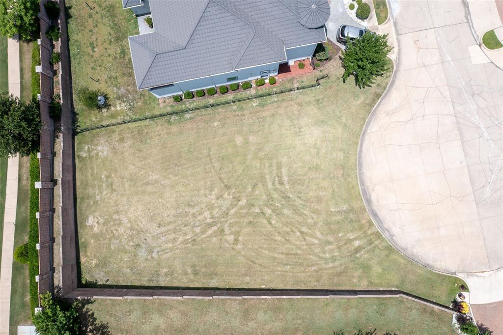 2102 Hogan Drive Property Photo 1