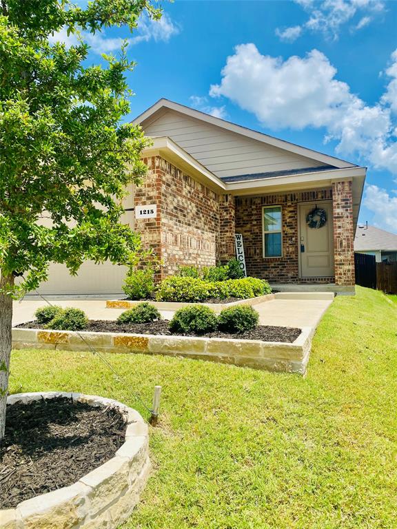 1215 Nursery Drive Property Photo 1