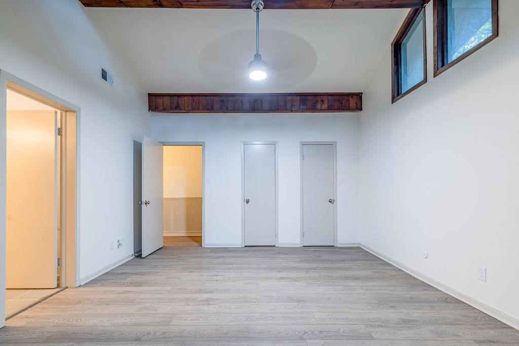 598 Stagecoach Trail Property Photo 13