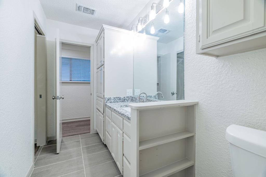 598 Stagecoach Trail Property Photo 21