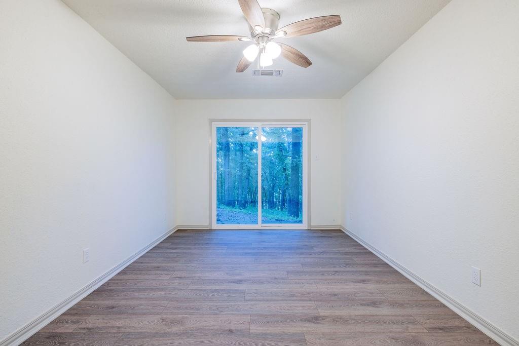 598 Stagecoach Trail Property Photo 22