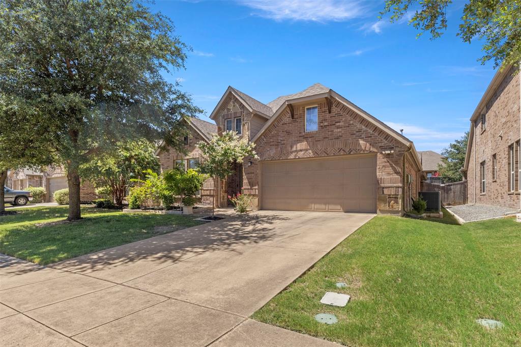 5220 Pinewood Drive Property Photo 1