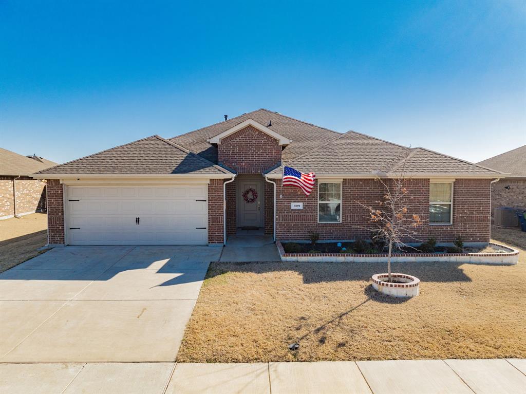 308 Duke Court Property Photo 1