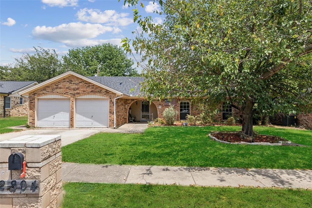 2804 Ridgewood Drive Property Photo 1