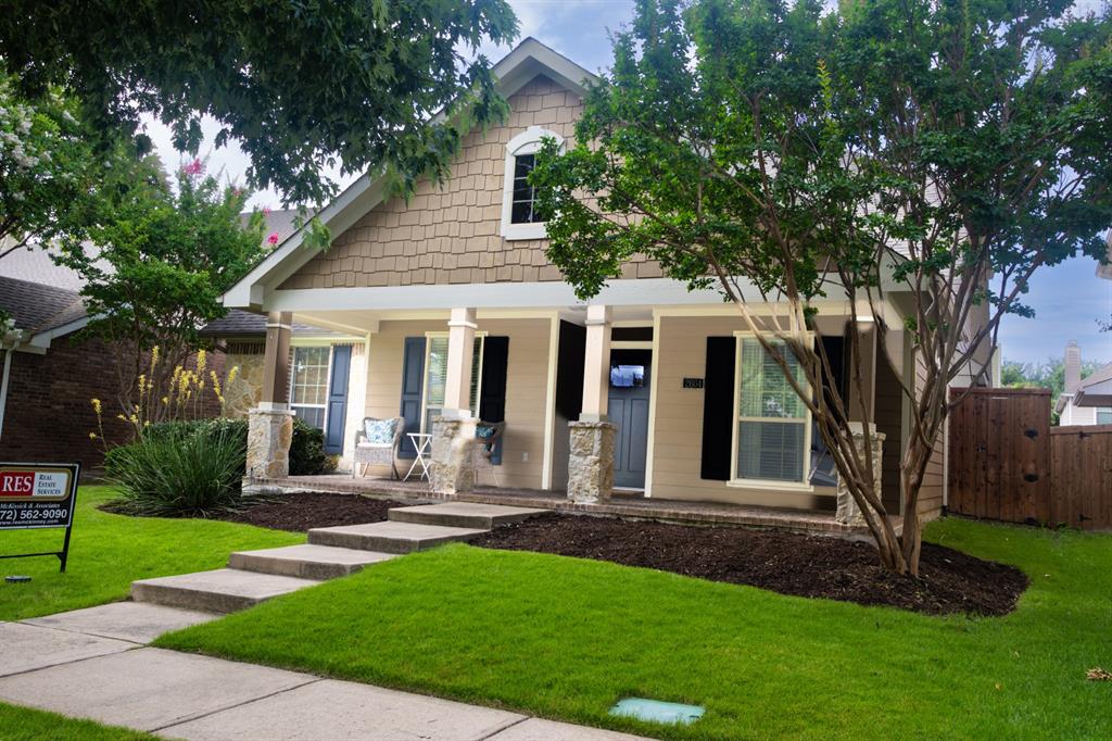2604 Jackson Drive Property Photo 1