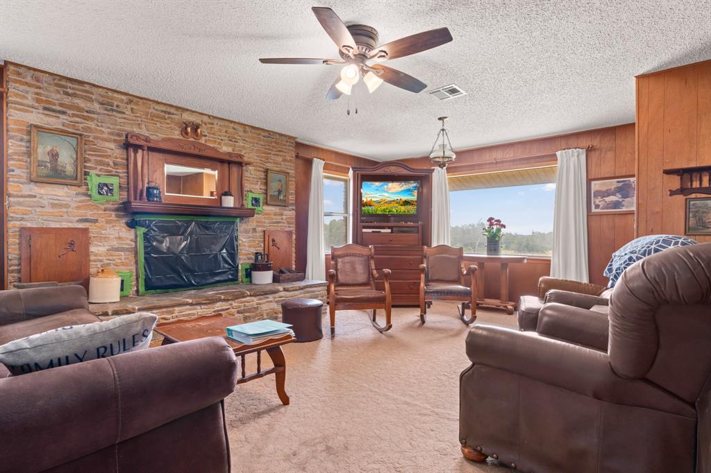 5315 Fm 932 Property Photo 4