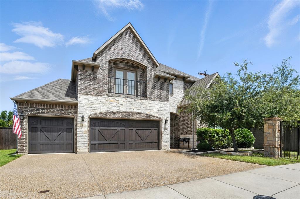 1527 Trowbridge Circle Property Photo 1