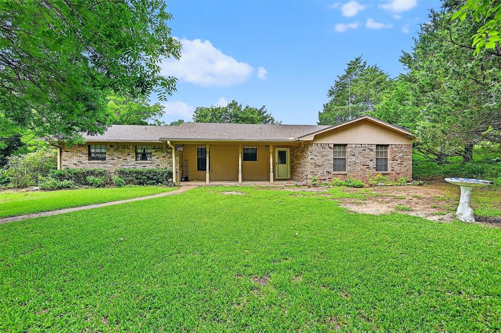 637 Snap Road Property Photo 1