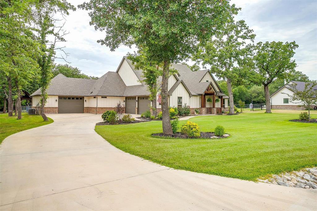 115 Magnolia Place Property Photo 1