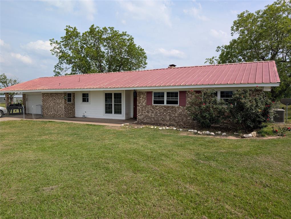 111 Fcr 1150 Property Photo 1