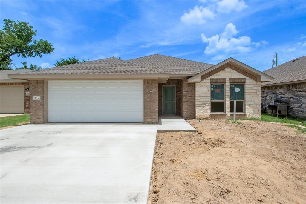 112 Westview Drive Property Photo 1