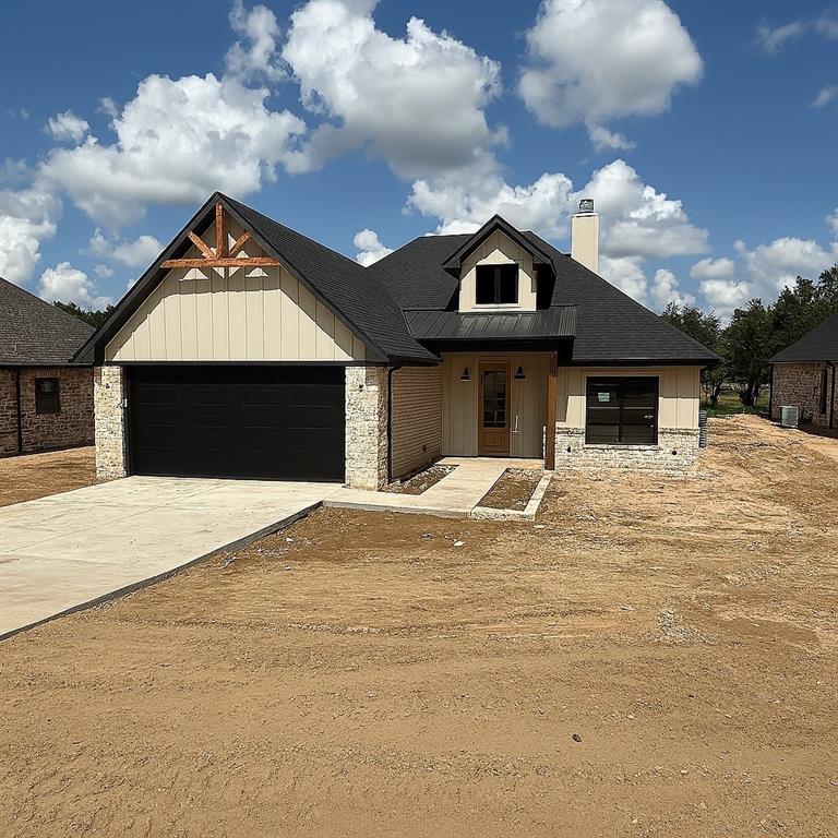 6413 Mill Run Road Property Photo 1