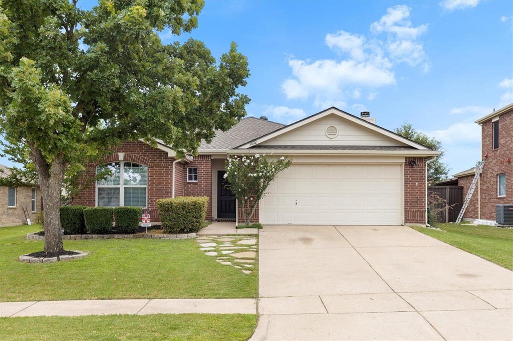 3002 Eastwood Drive