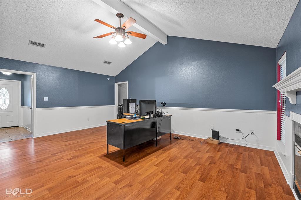 3410 Woodvine Circle Property Photo 16