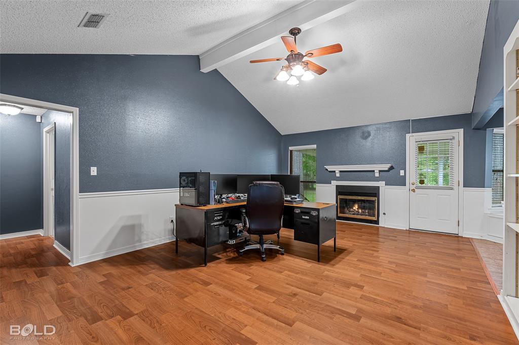 3410 Woodvine Circle Property Photo 18