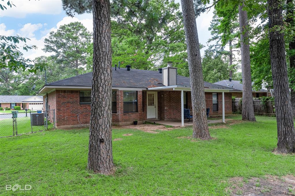 3410 Woodvine Circle Property Photo 32