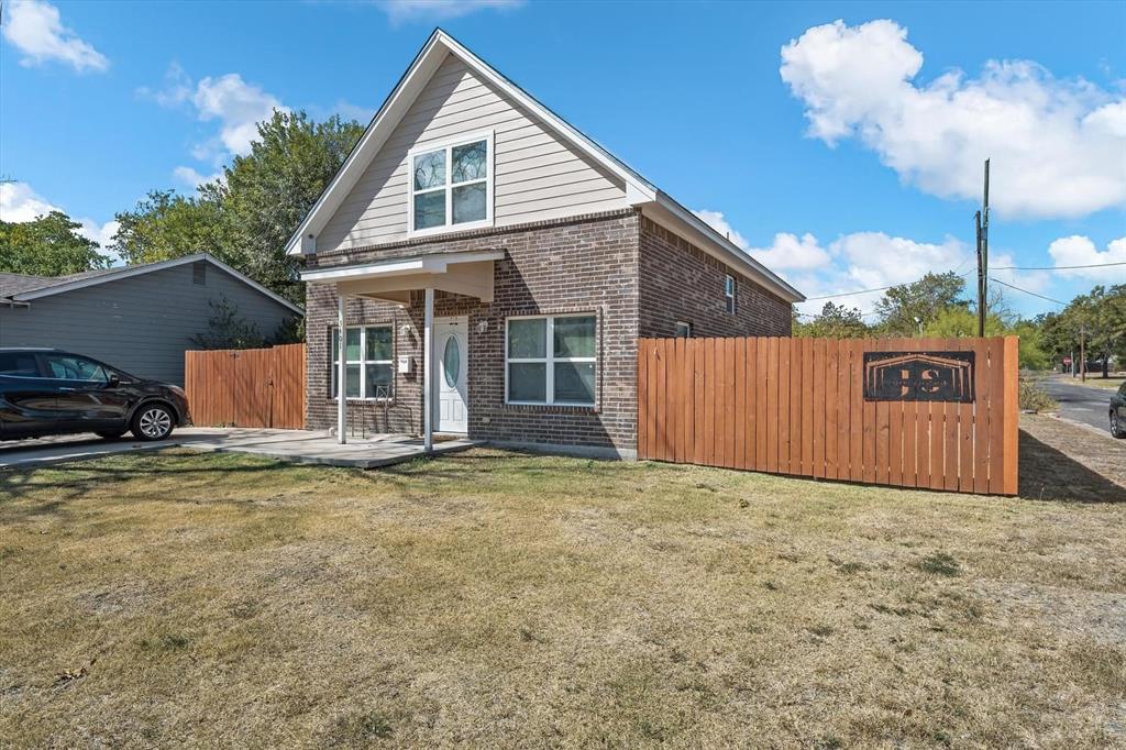 3401 James Avenue Property Photo 1