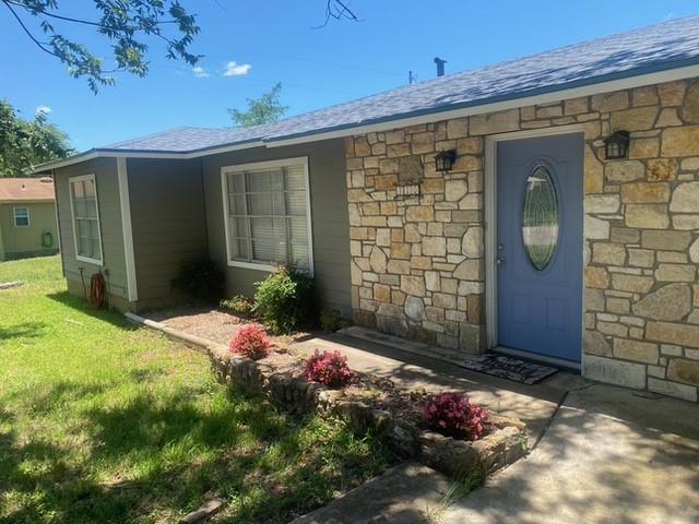720 N West Street Property Photo 1
