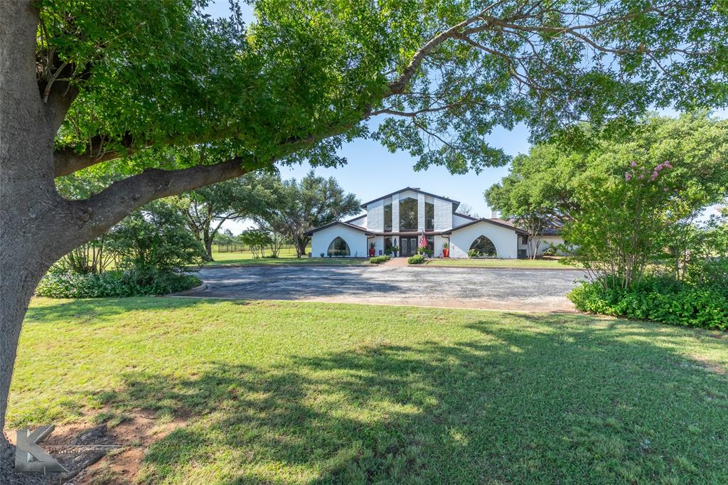 4833 Meadow Drive Property Photo 1
