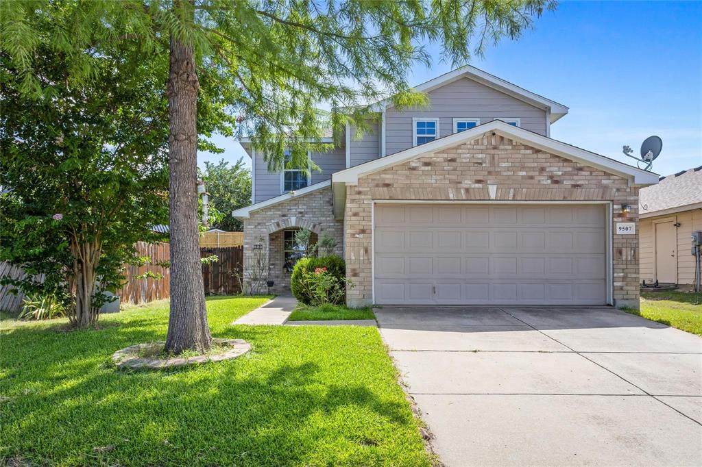 9507 Tallow Berry Drive Property Photo 1