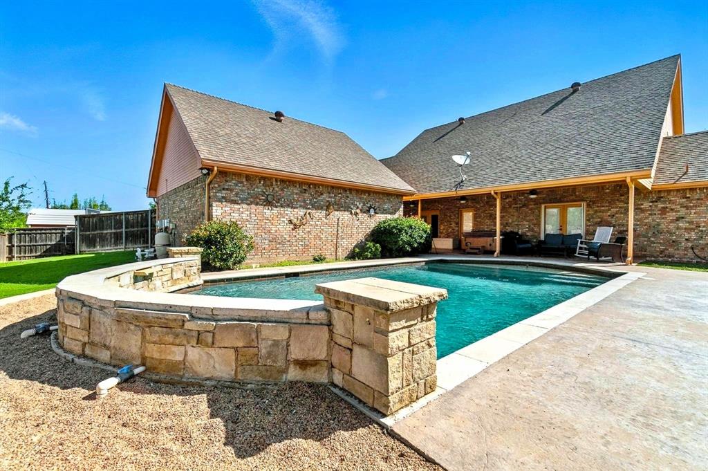 4534 Cougar Way Property Photo 1