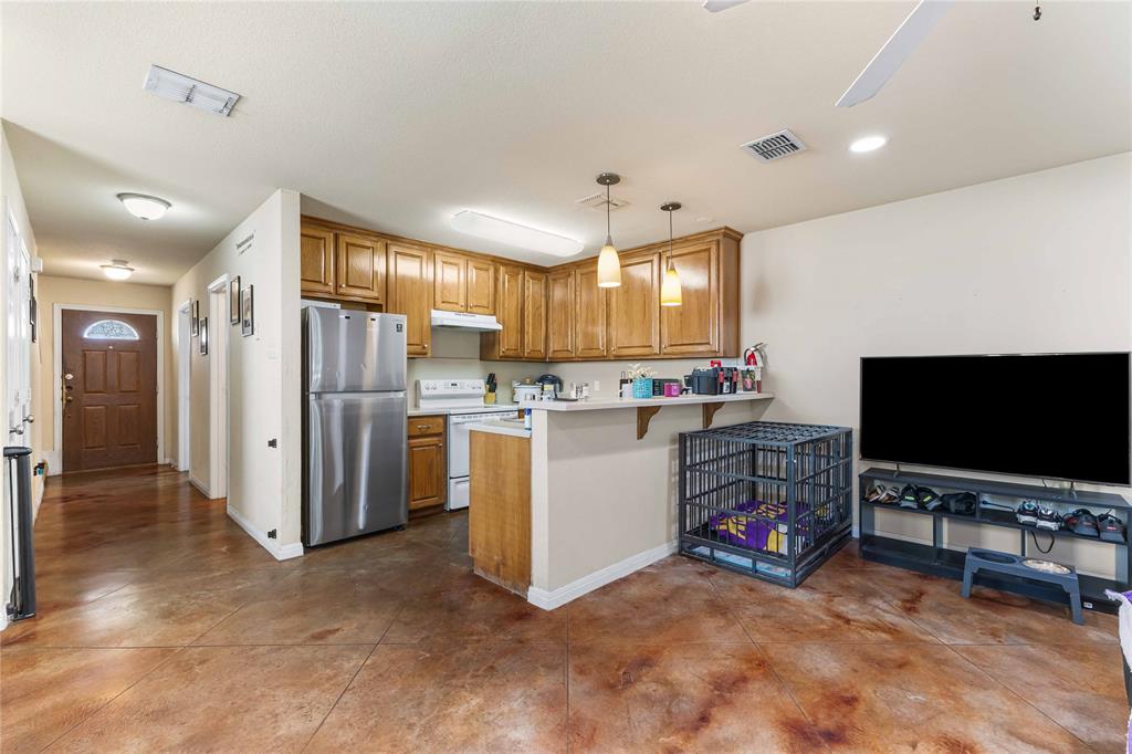 1915 S 15th Street Property Photo 3