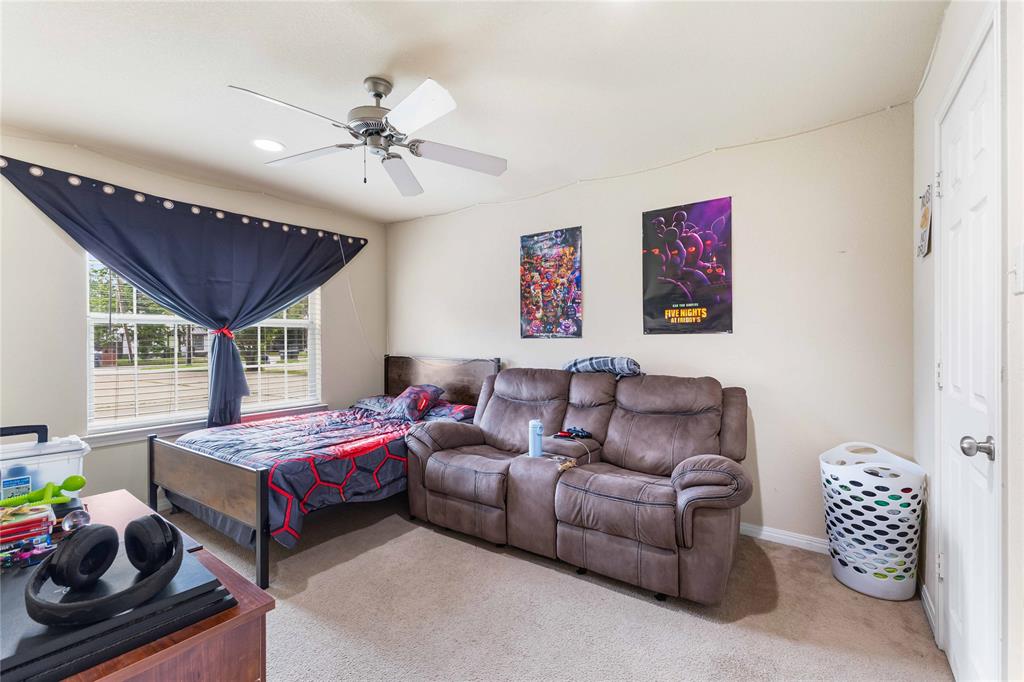 1915 S 15th Street Property Photo 5