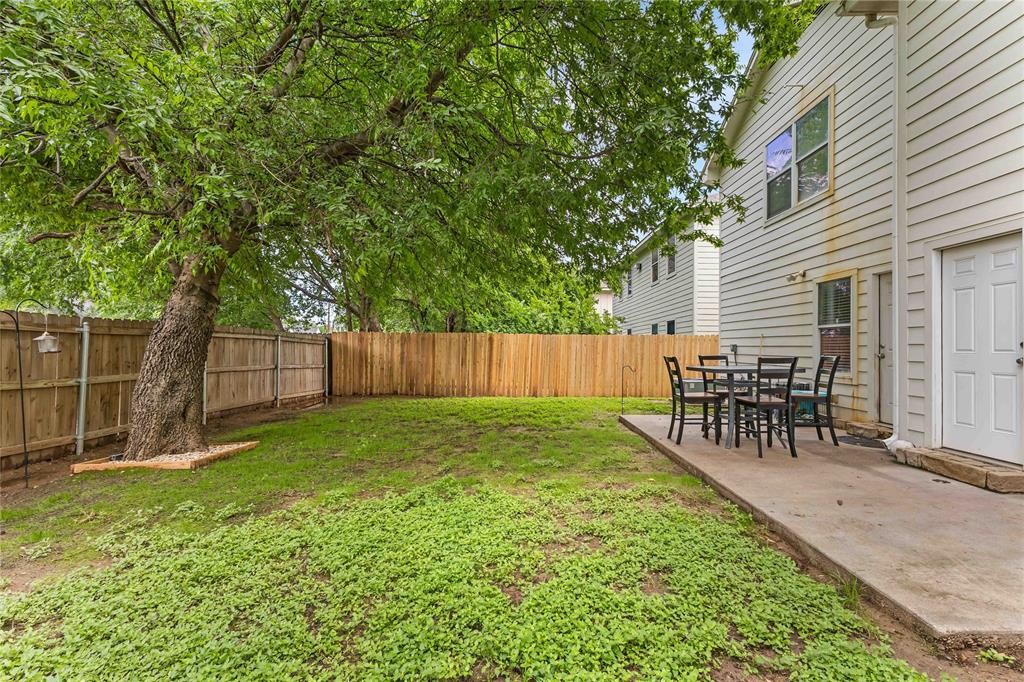 1915 S 15th Street Property Photo 27