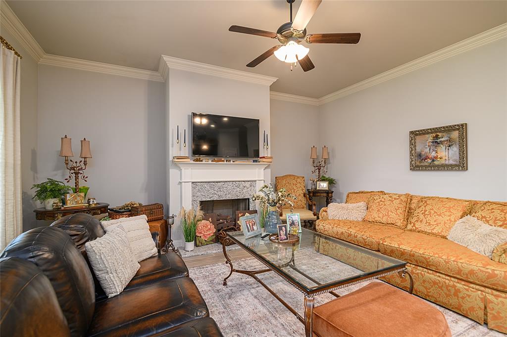 213 Beechcraft Way Property Photo 3