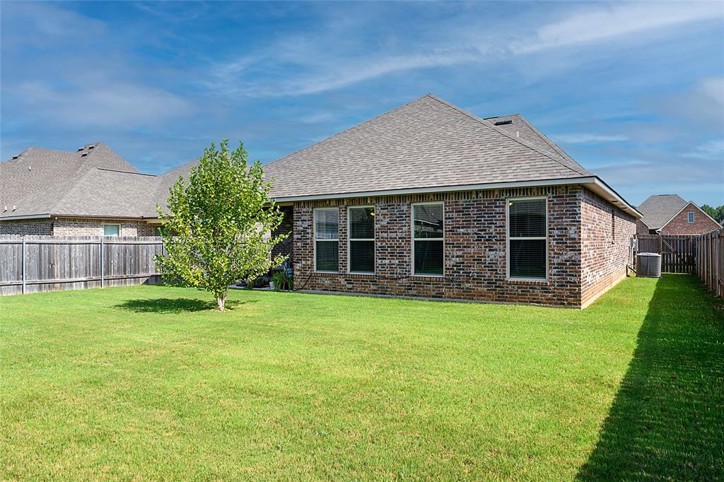 213 Beechcraft Way Property Photo 16