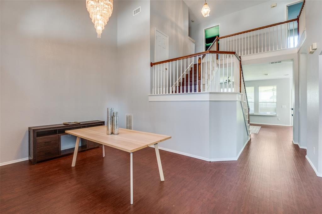 5533 Haun Drive Property Photo 4