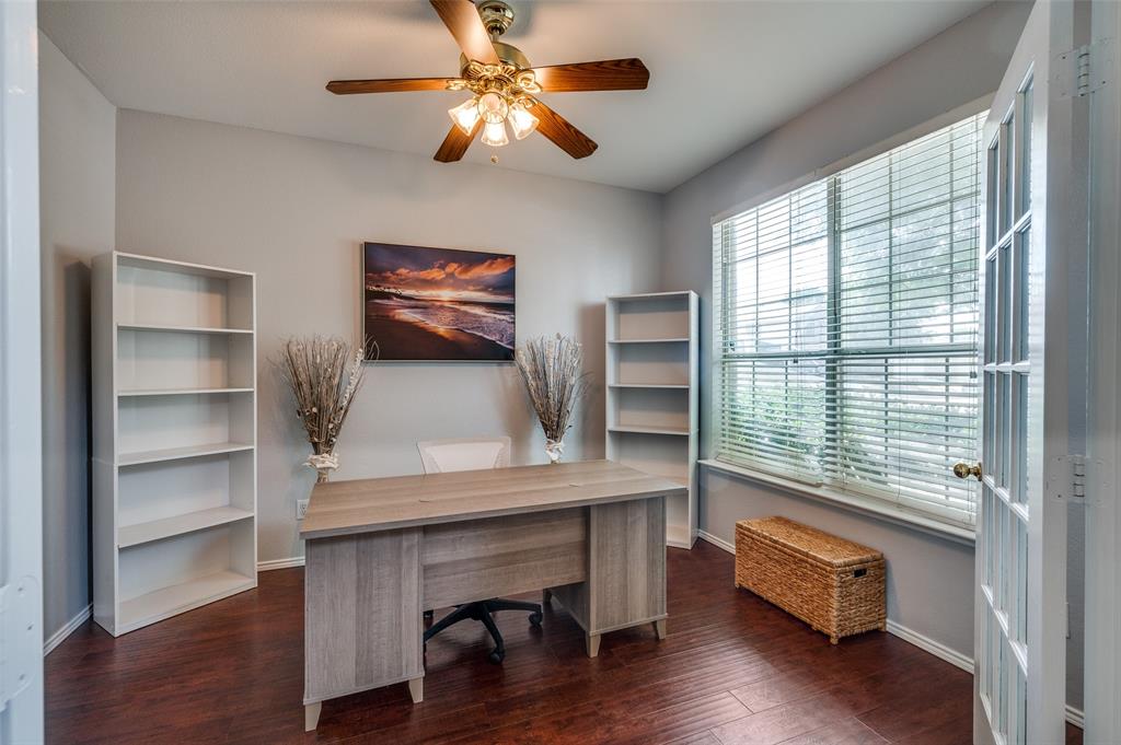 5533 Haun Drive Property Photo 8