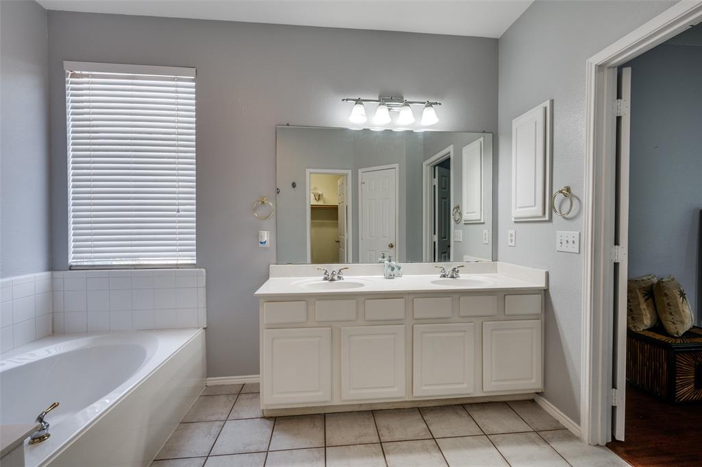 5533 Haun Drive Property Photo 24