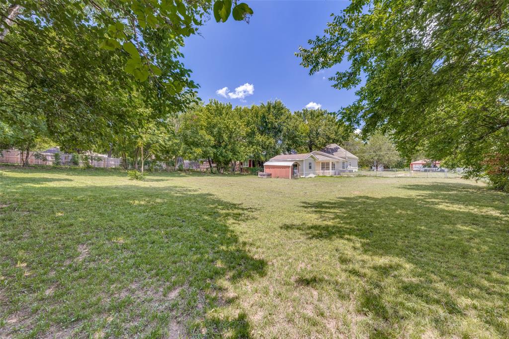408 W Heron Street Property Photo 1