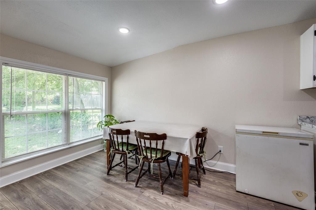 408 W Heron Street Property Photo 8