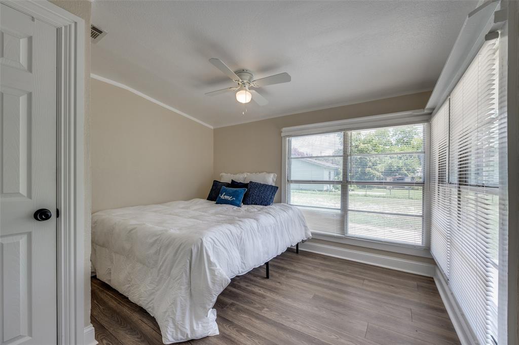 408 W Heron Street Property Photo 14