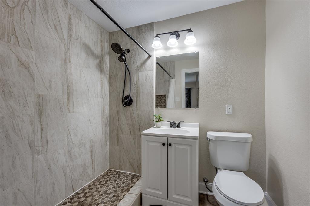 408 W Heron Street Property Photo 17