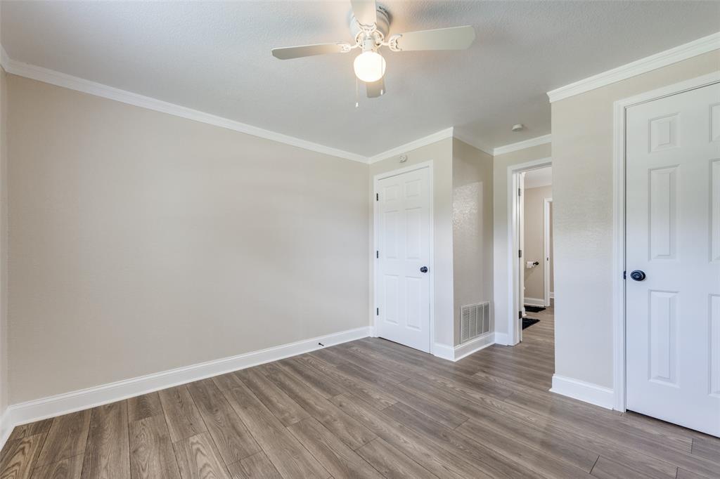 408 W Heron Street Property Photo 20