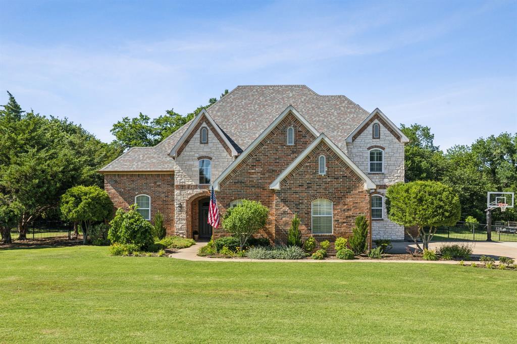 9111 Saddle Horn Court Property Photo 1
