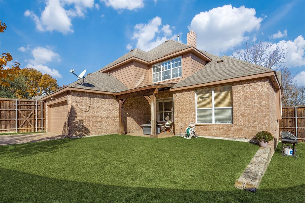 1403 Greenbriar Drive Property Photo 1