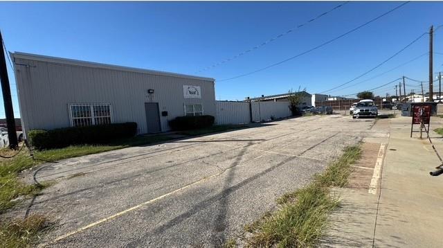 3014 Benton Street Property Photo 27