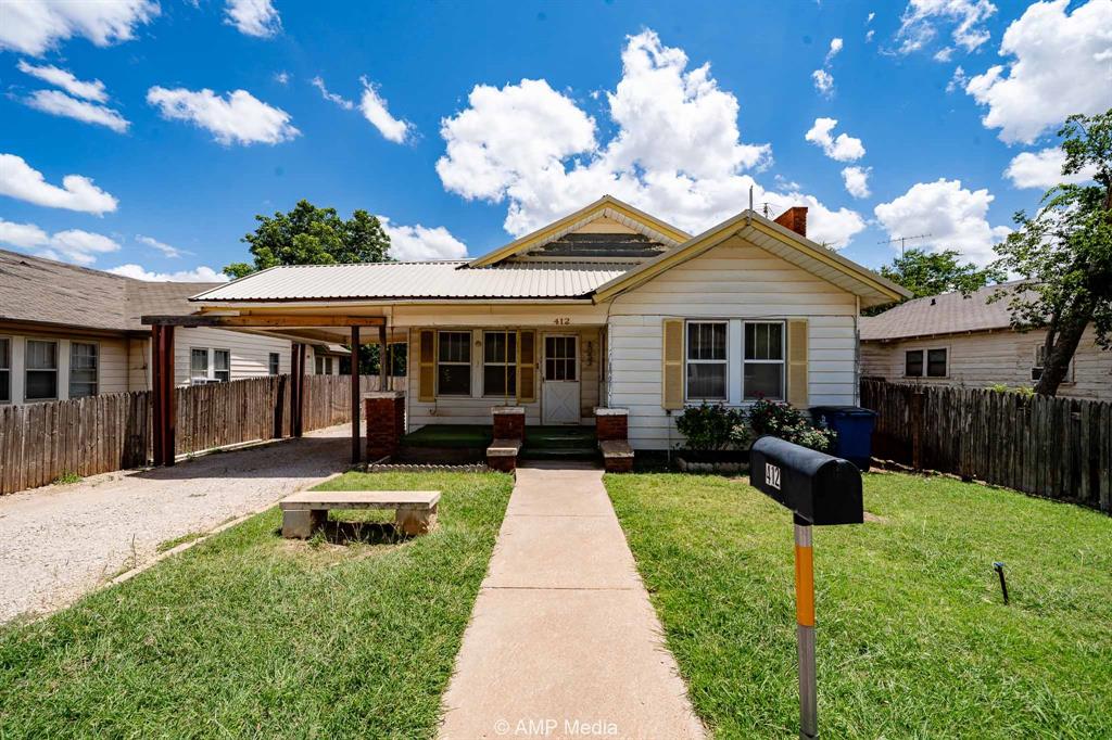 412 E Hamilton Property Photo 1